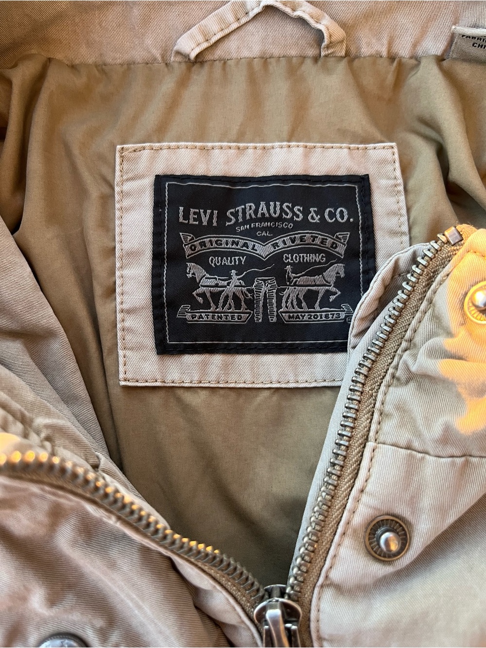 Levi's Beige/Tan Jacket - Picture 2 of 8